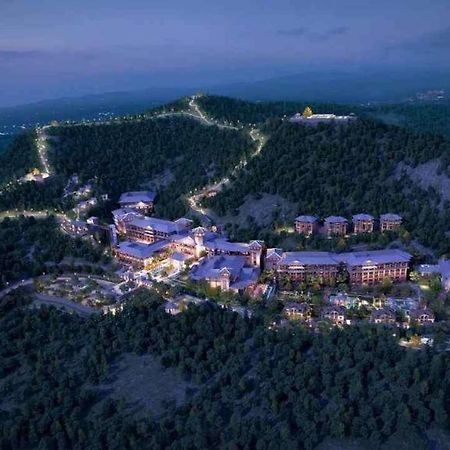 แกรนด์ เบย์ โฮเต็ล ปักกิ่ง Hotel Xiaotangzhuang ภายนอก รูปภาพ