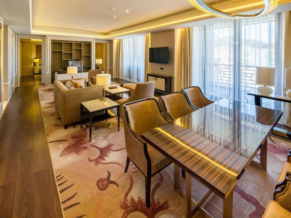 แกรนด์ เบย์ โฮเต็ล ปักกิ่ง Hotel Xiaotangzhuang ภายนอก รูปภาพ