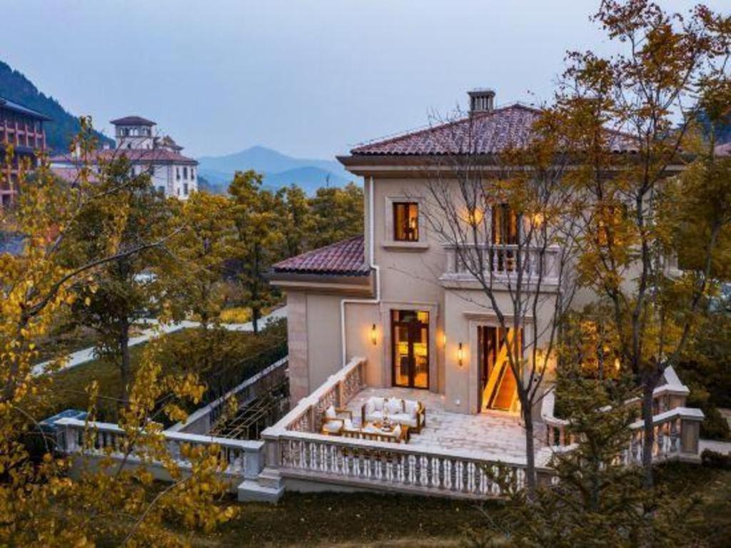 แกรนด์ เบย์ โฮเต็ล ปักกิ่ง Hotel Xiaotangzhuang ภายนอก รูปภาพ