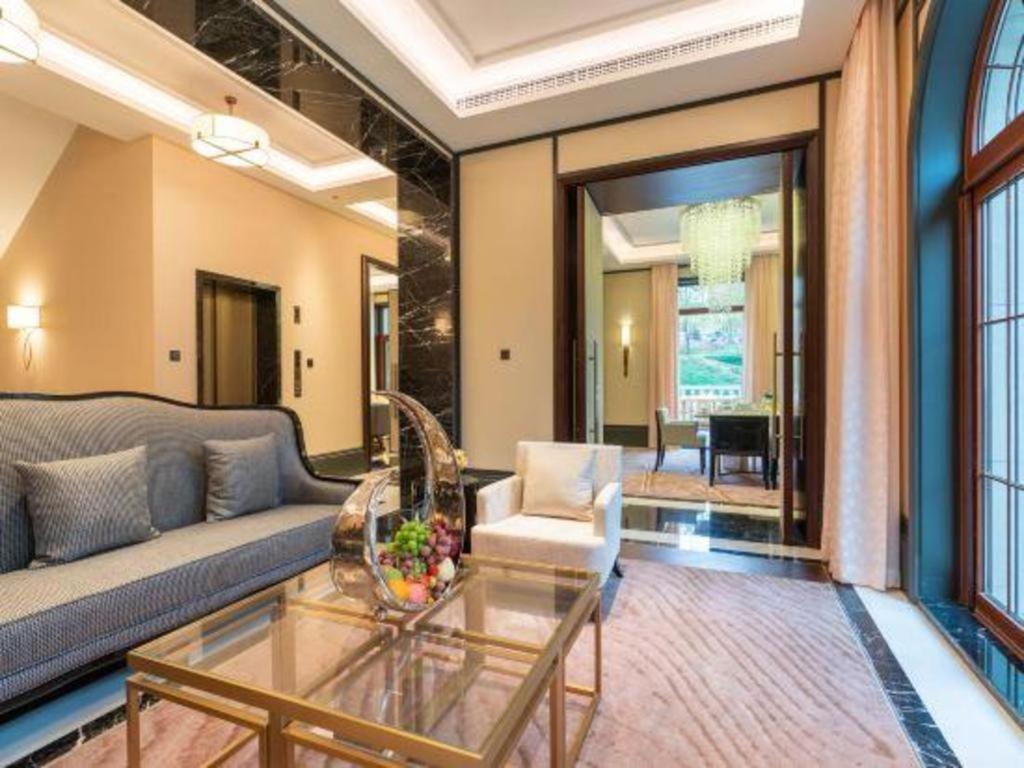 แกรนด์ เบย์ โฮเต็ล ปักกิ่ง Hotel Xiaotangzhuang ภายนอก รูปภาพ